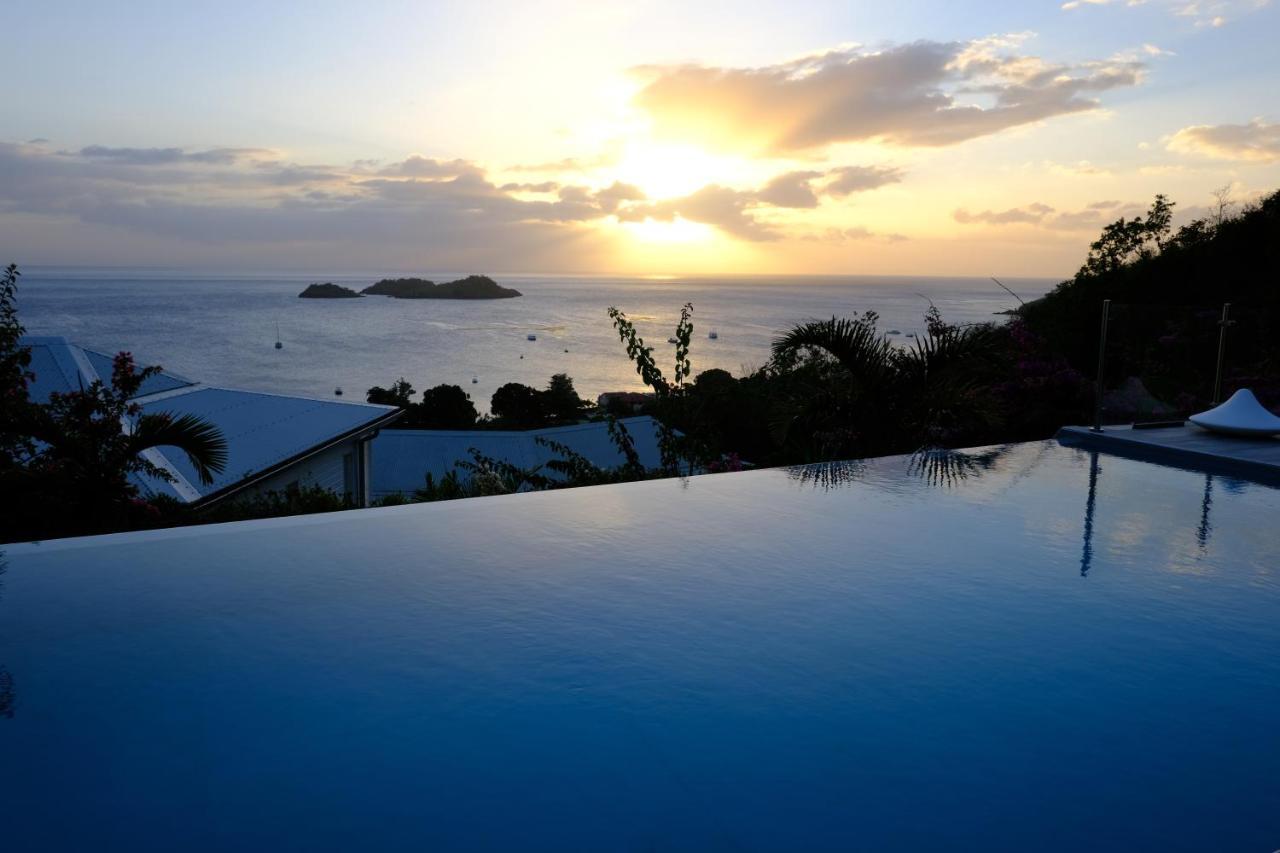 Sunset Palm - Villa Creole Avec Piscine Face Au Coucher De Soleil Et A La Reserve Cousteau Bouillante Dış mekan fotoğraf