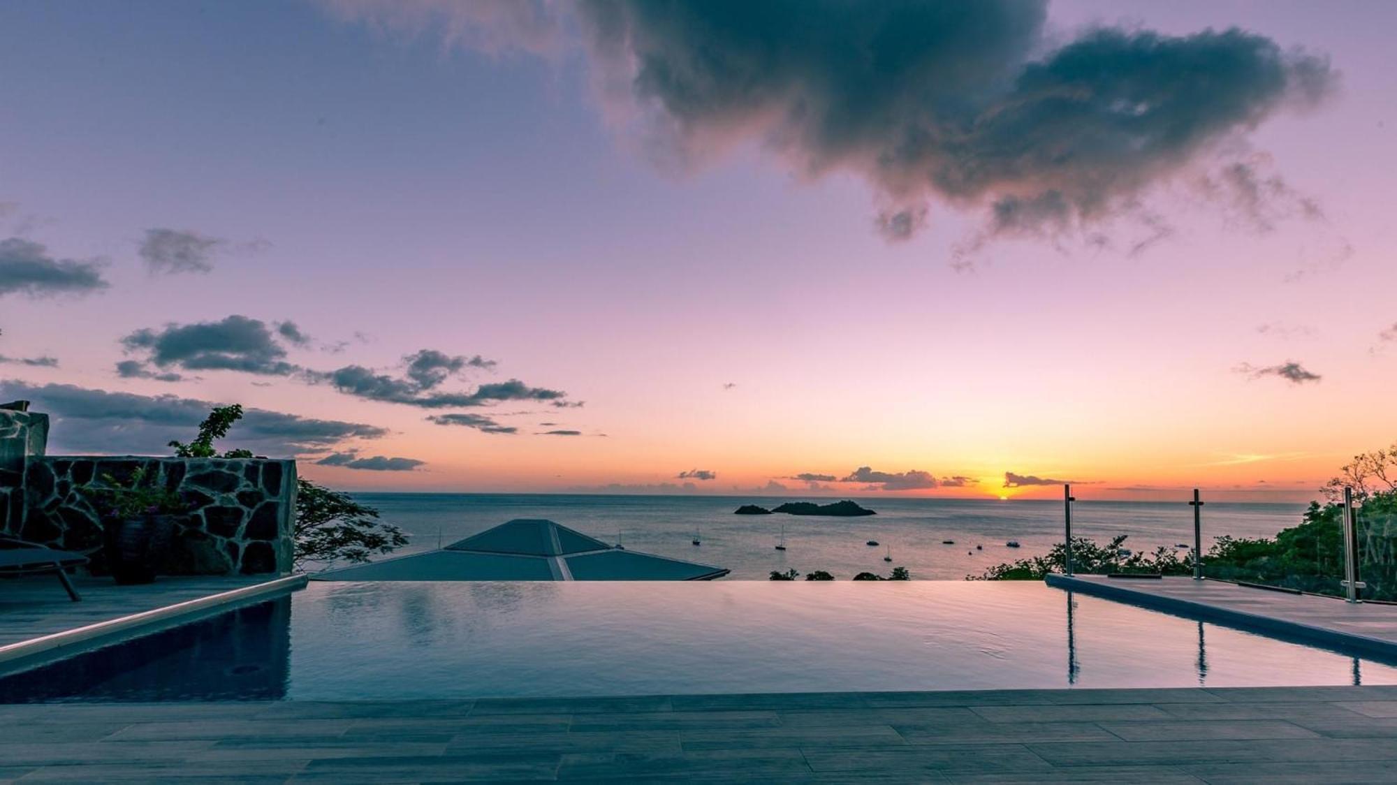 Sunset Palm - Villa Creole Avec Piscine Face Au Coucher De Soleil Et A La Reserve Cousteau Bouillante Dış mekan fotoğraf